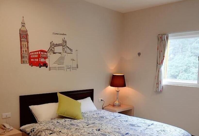 تختخواب و صبحانه Yushow Library Villa