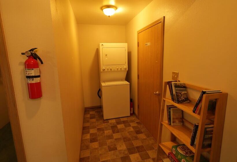 مسافرخانه Alaska Dreamin  Lodging