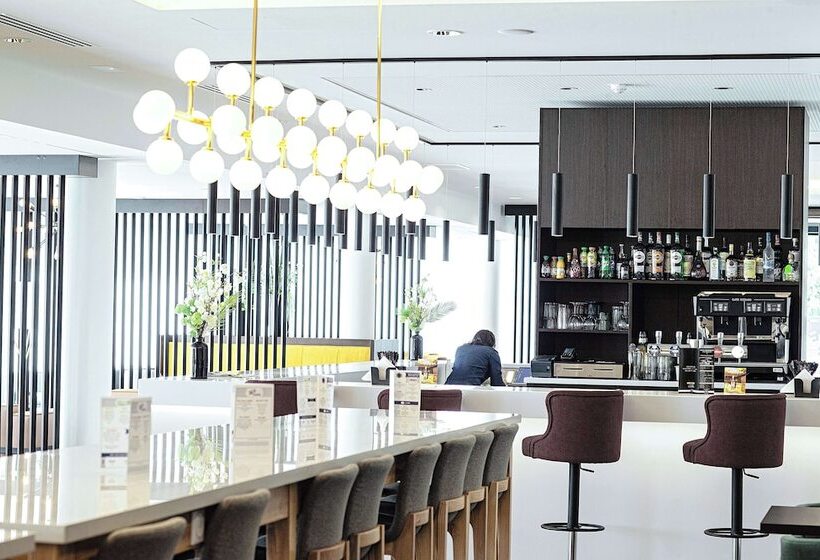 فندق Hampton By Hilton Toulouse Airport