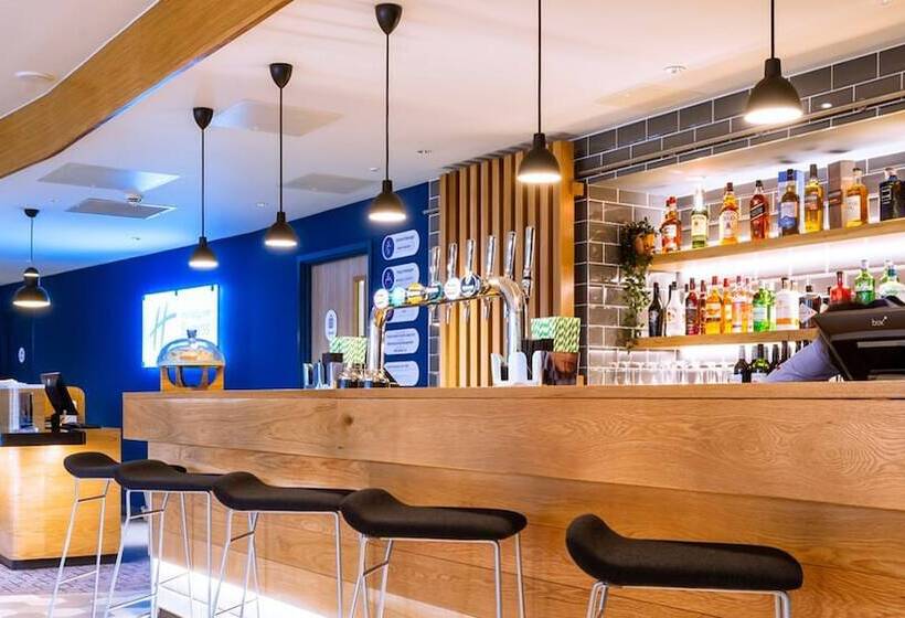 فندق Holiday Inn Express   Barrow In Furness & South Lakes, An Ihg
