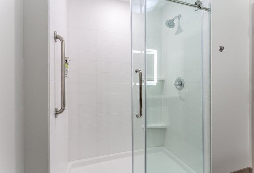 ホテル Holiday Inn Express & Suites Kearney, An Ihg