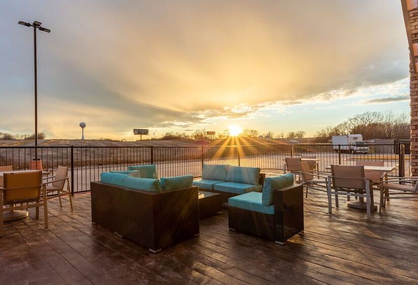 ホテル Holiday Inn Express & Suites Kearney, An Ihg