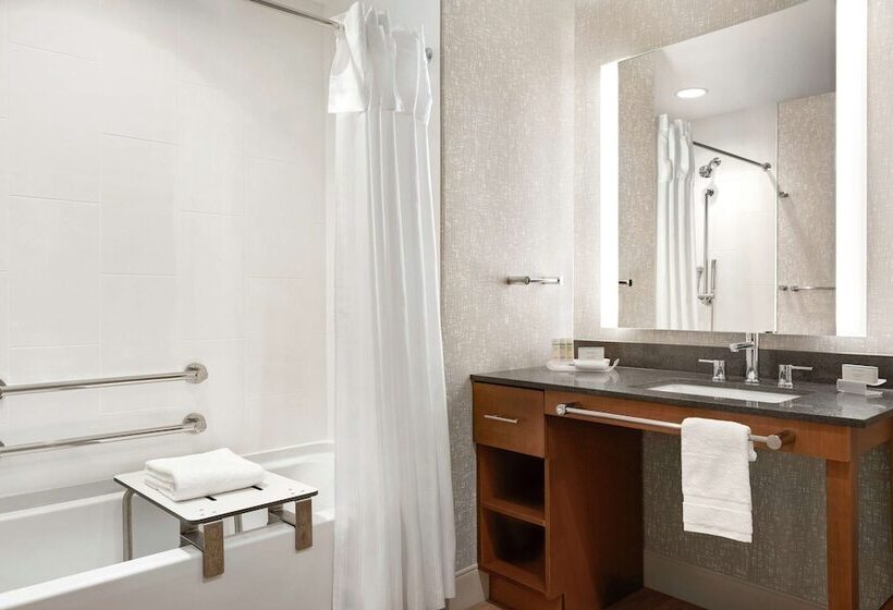 هتل Homewood Suites By Hilton Wilmington Downtown
