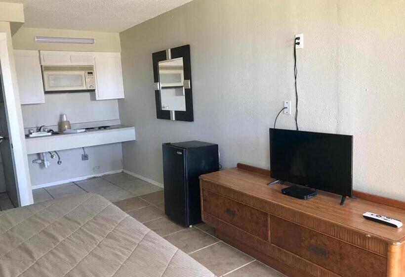 فندق Lakeside Inn