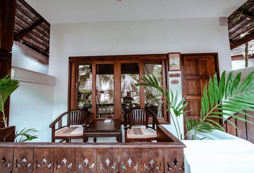 فندق Vila Villa Resort In Town