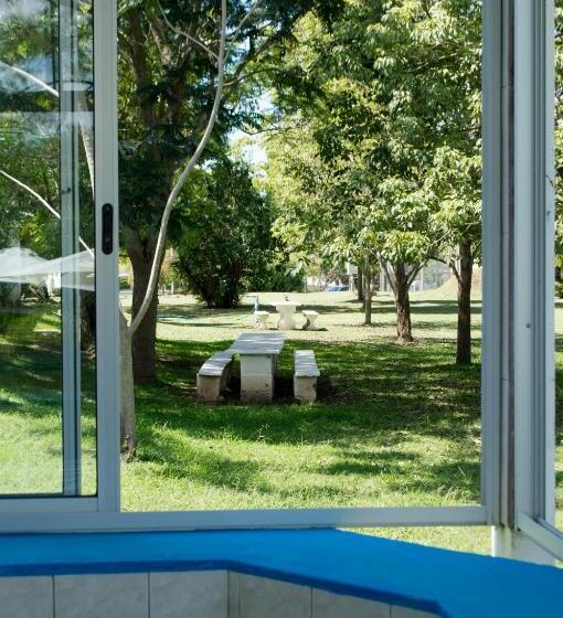 هتل Village Termas Del Dayman