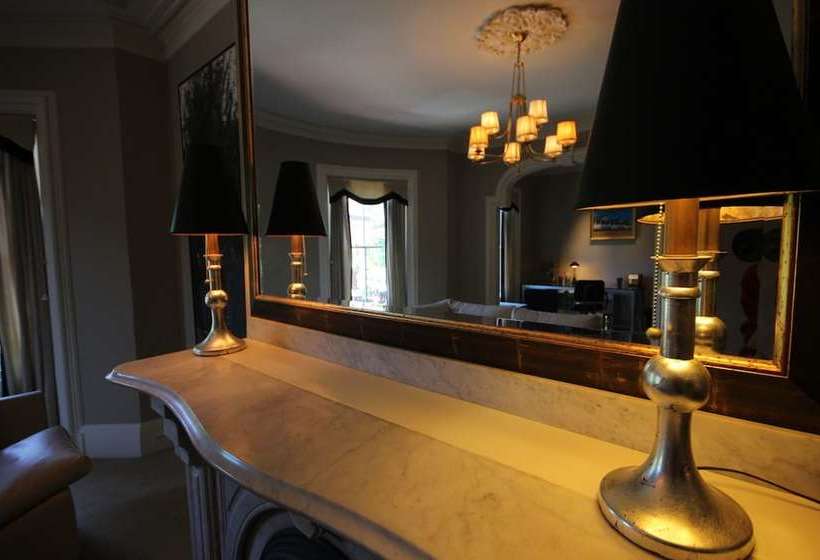 بنسيون 14 Union Park