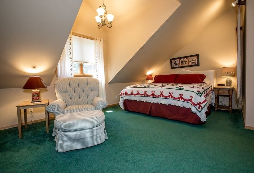 بنسيون Candlewycke Inn