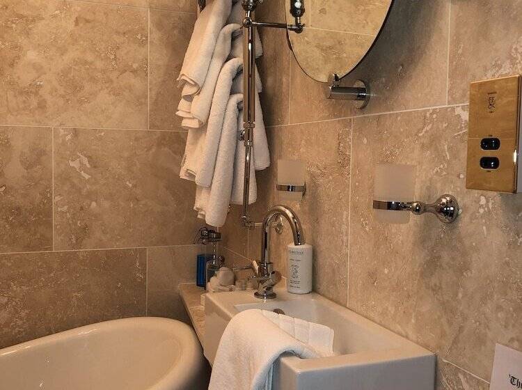 Пансион The Firs Guesthouse
