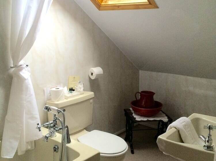 Пансион The Firs Guesthouse