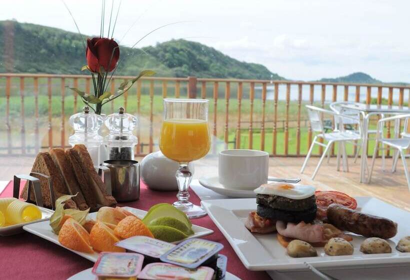 The Galley Of Lorne Inn