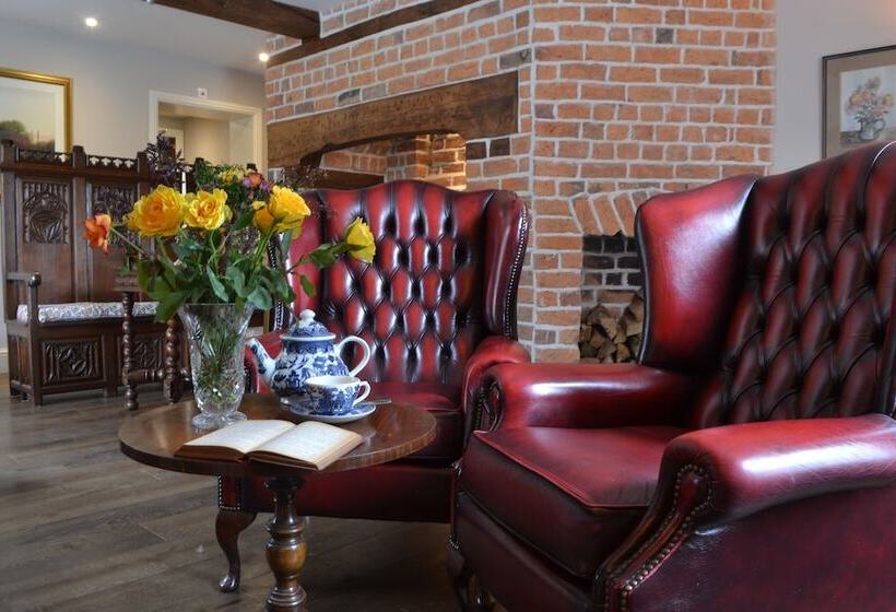 The Nags Head Inn