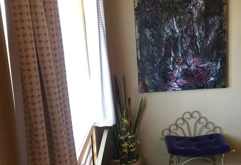 Cvu Motel