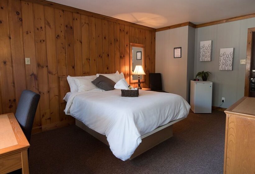 هتل Comme Chez Soi Restaurant & Auberge