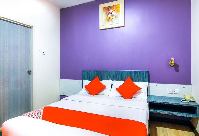 هتل Esplanade By Oyo Rooms