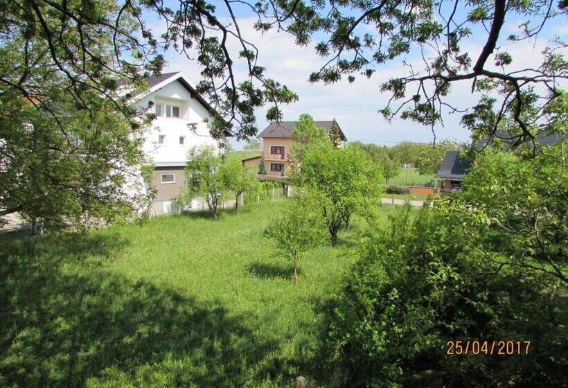 بنسيون Guesthouse Stari Jasen