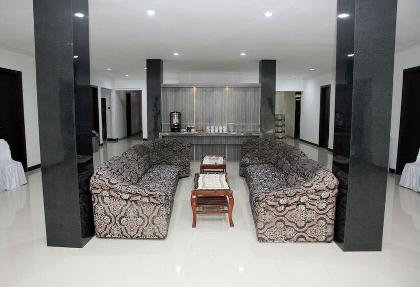 旅馆 Dely By Oyo Rooms