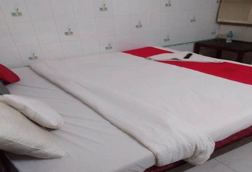 هاستل Jk Guest House And Dormitory