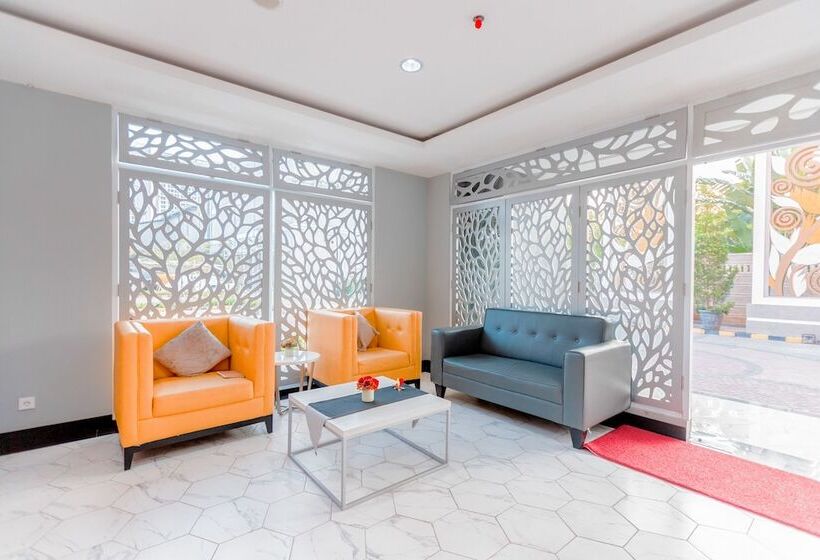 هاستل Flagship 750 Mont Blanc