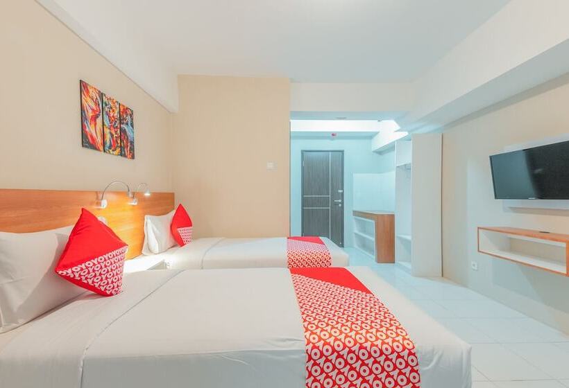 هاستل Flagship 750 Mont Blanc