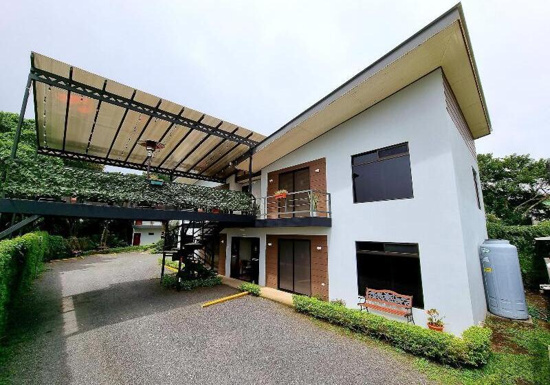 هتل Calathea Lodge Monteverde