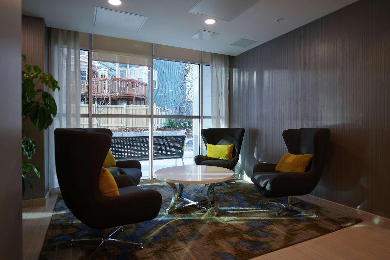 هتل Hilton Garden Inn St. John S Newfoundland, Canada