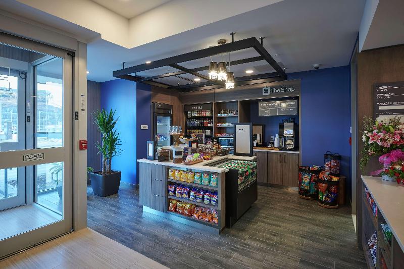 هتل Hilton Garden Inn St. John S Newfoundland, Canada