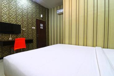 هتل Ray Inn