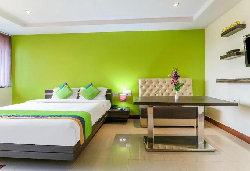 בית מלון כפרי Treebo Concerto Residentia