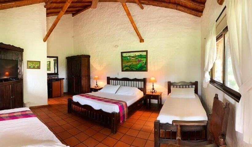 تختخواب و صبحانه Finca Hotel Santana