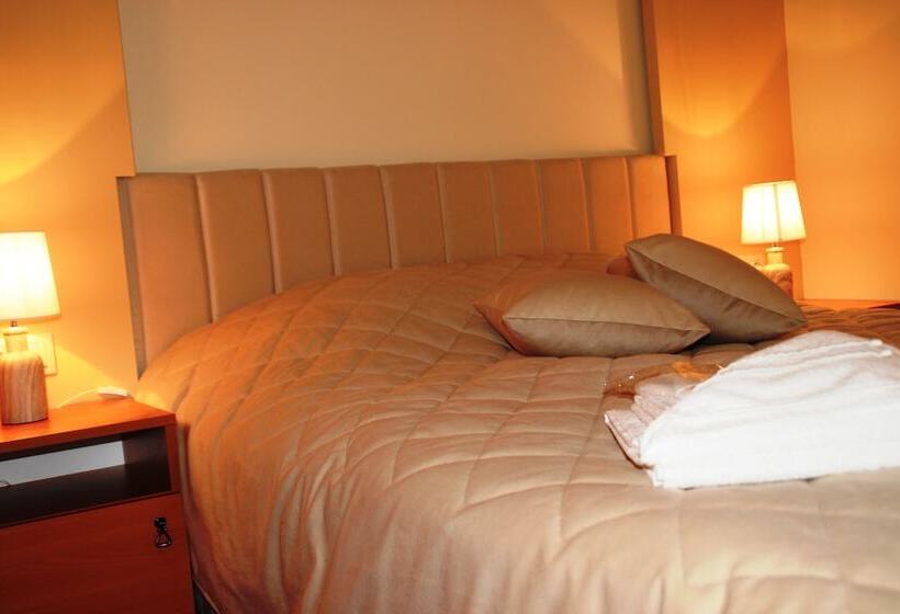 Eagle Rock Holiday Apartments