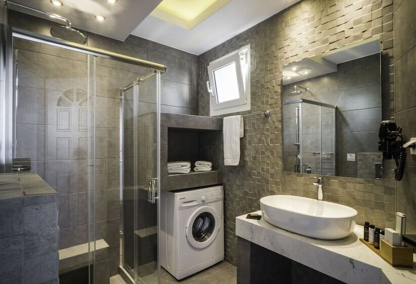 Talos Luxury Suites