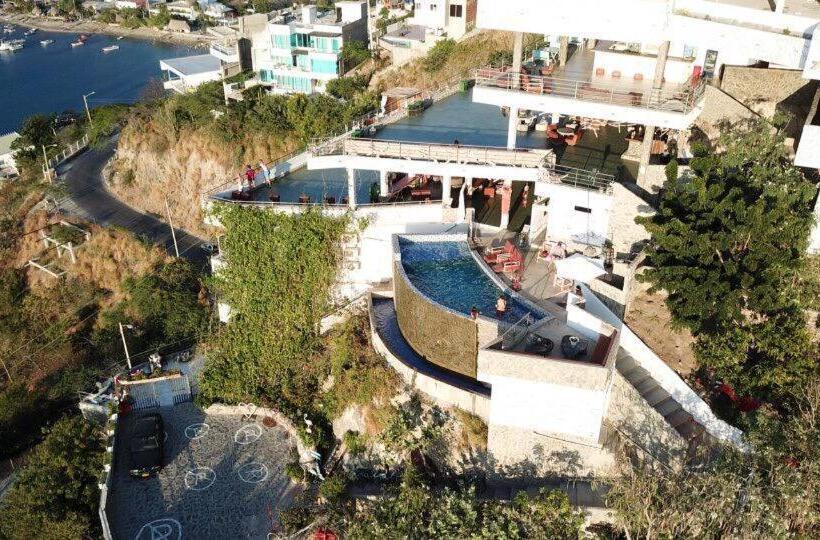 هاستل Tnt Mirador