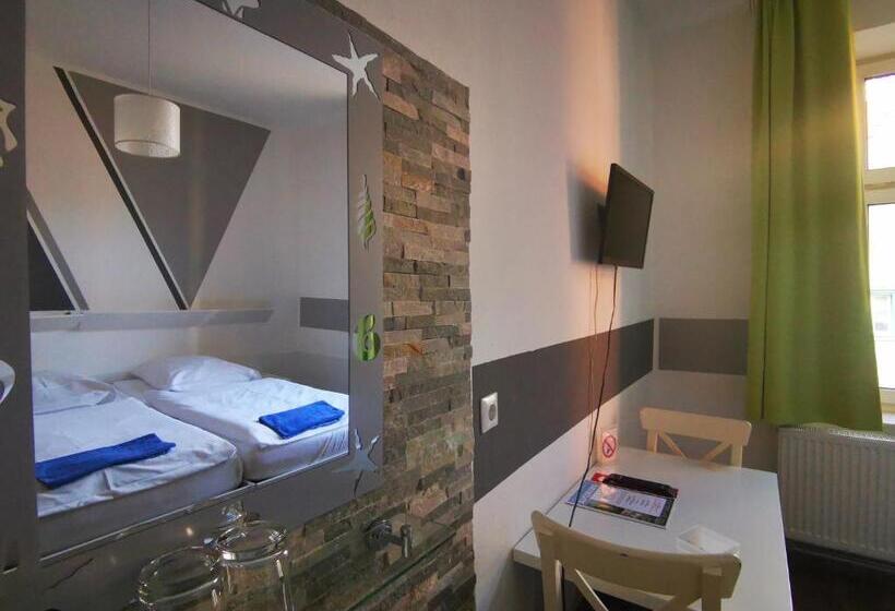 City Hostel
