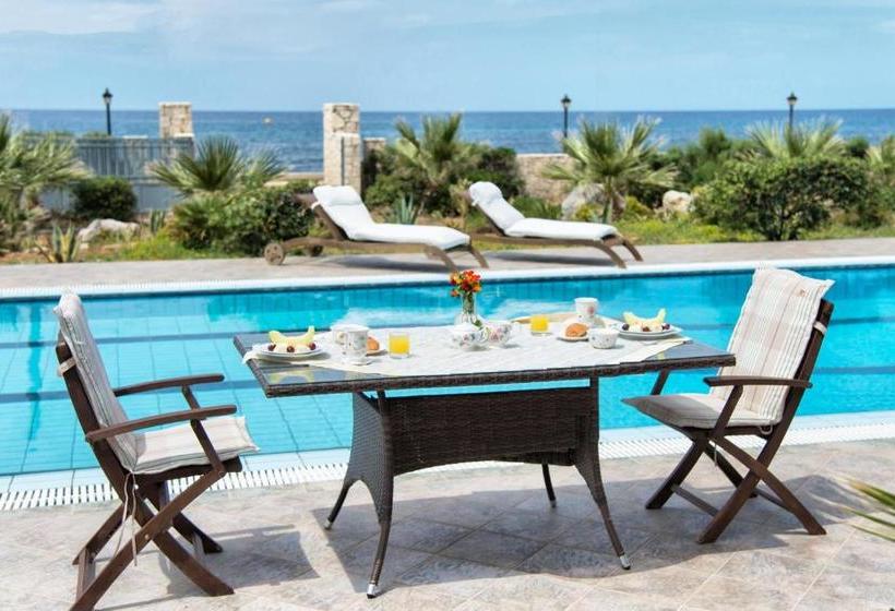 Cretan Beachfront Villas