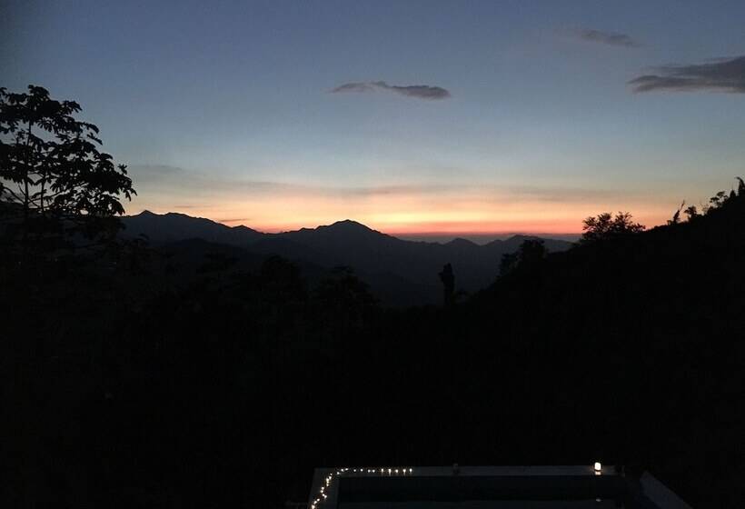 مسافرخانه Finca San Rafael   Cafe Y Cacao