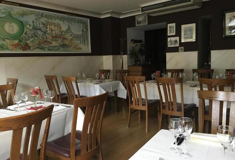 호텔 Restaurant Zum Onkel Jonathan
