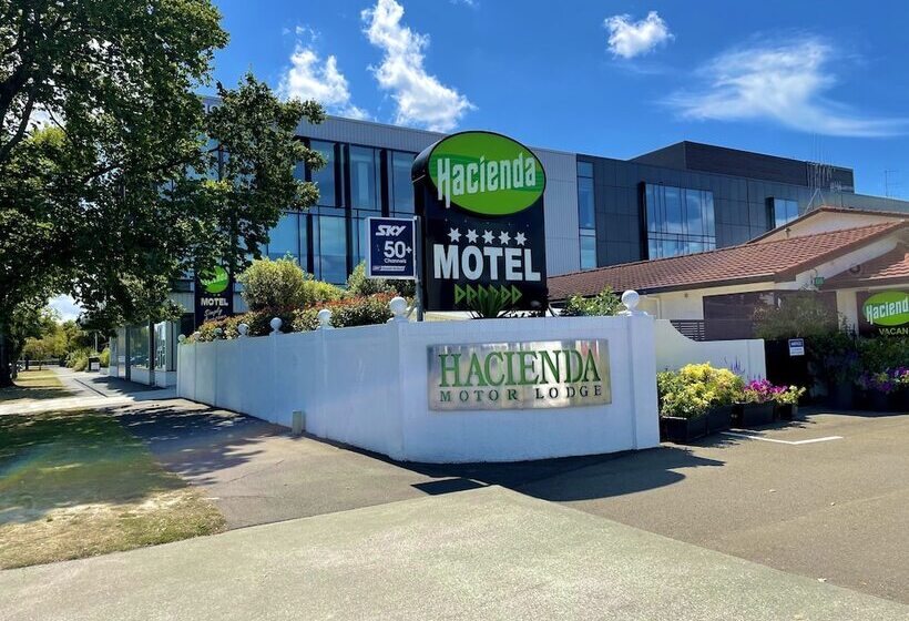 مُتل Hacienda Motor Lodge