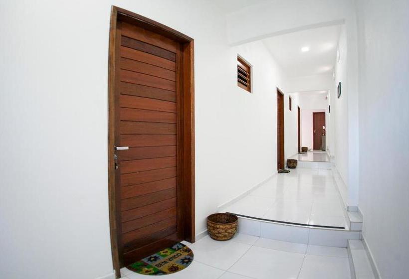 بنسيون Chales Maria Flor