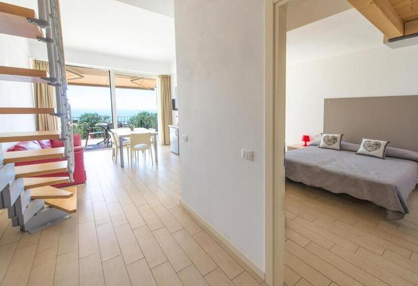 La Chioma Di Berenice Garda Residence