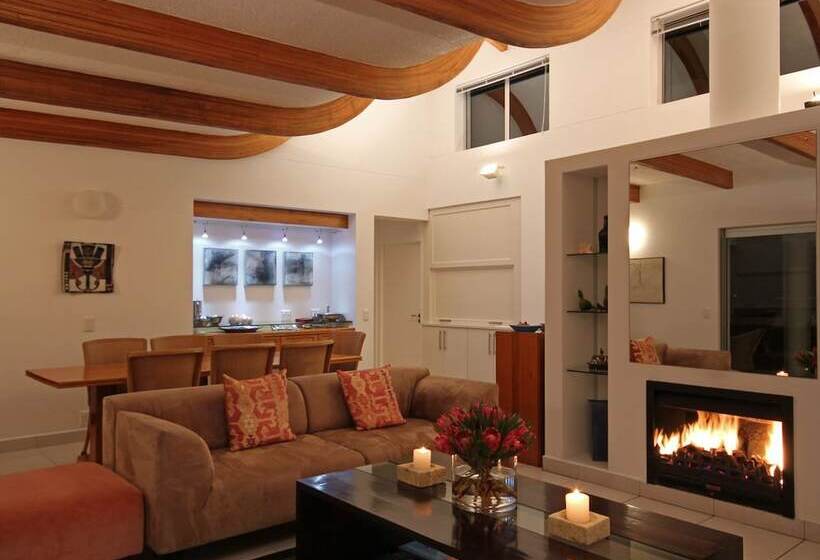 پانسیون Bosavern Guest House