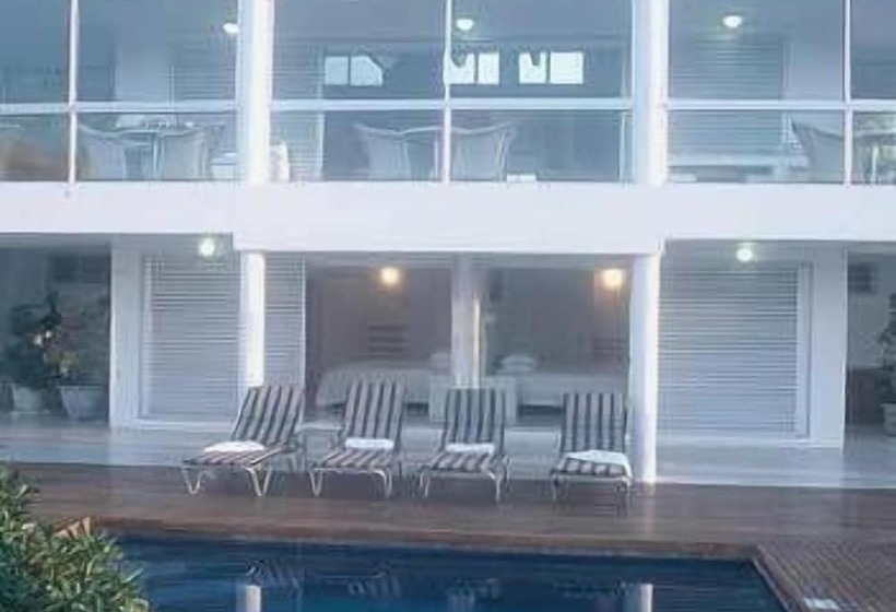 پانسیون Bosavern Guest House