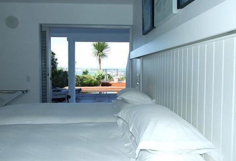 پانسیون Bosavern Guest House