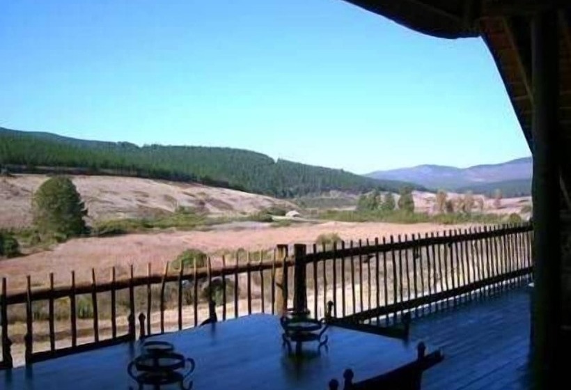 펜션 Gunyatoo Trout Farm & Guest Lodge