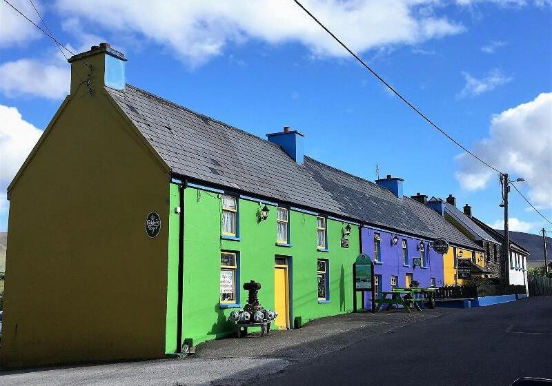 بنسيون O Connors Guesthouse