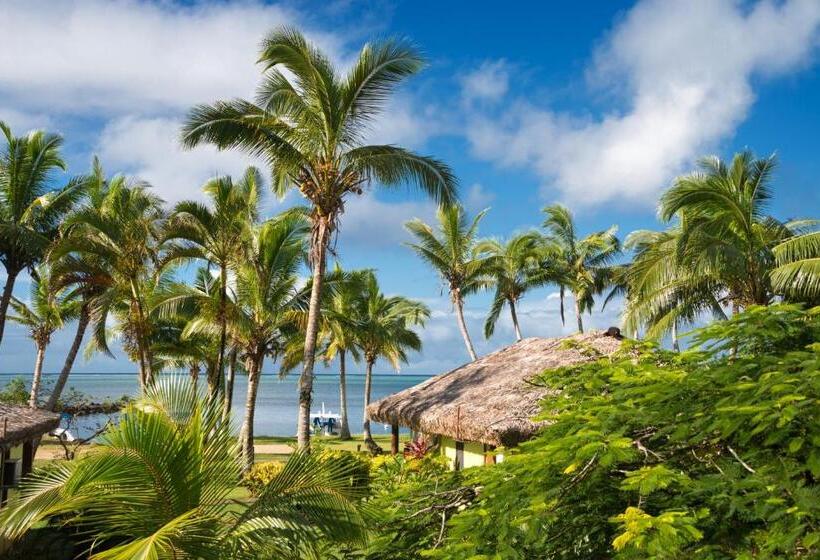 Waidroka Bay Resort