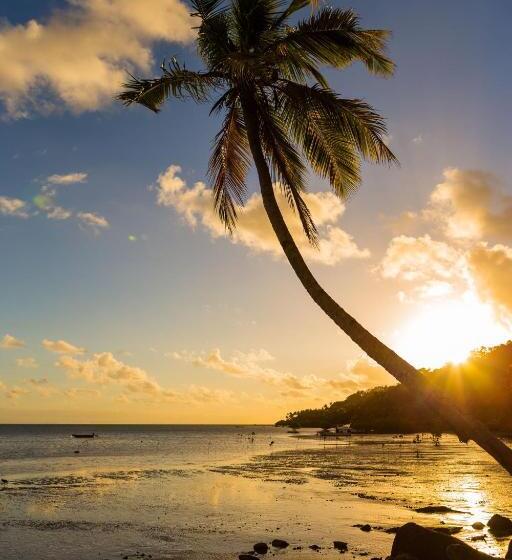 Waidroka Bay Resort
