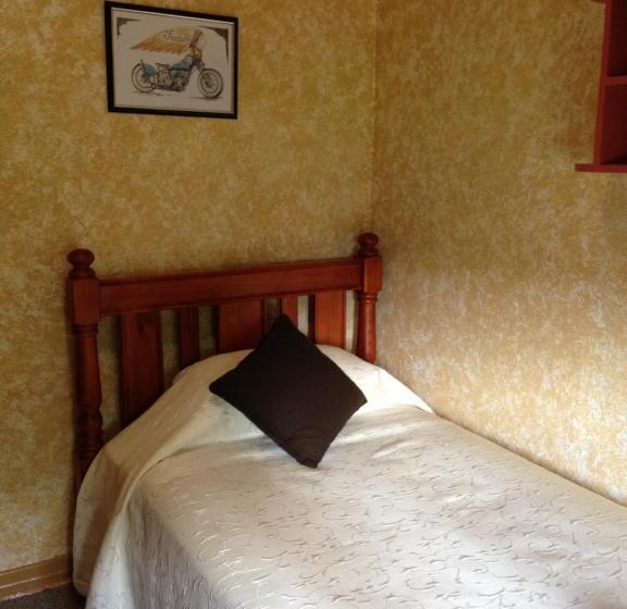 Walcha Royal Cafe & Accommodation
