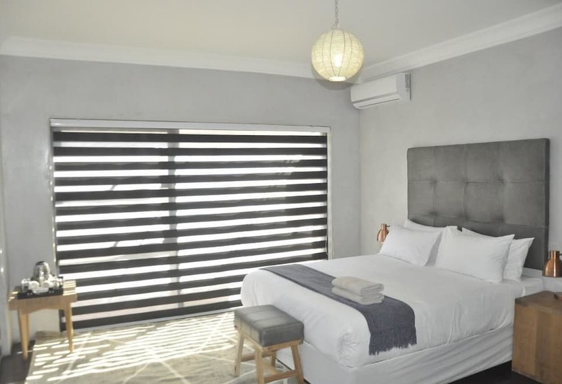 مبيت وإفطار Anisa Guesthouse