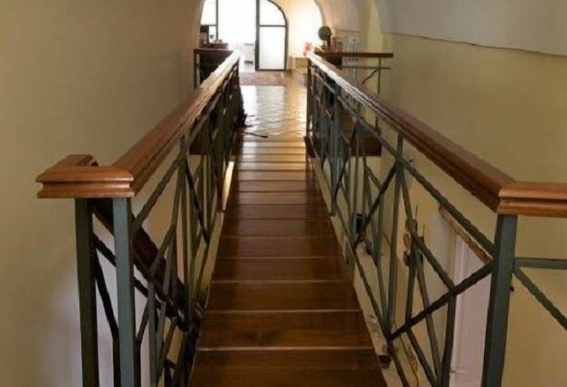 تختخواب و صبحانه La Casa Di Donn'amelia